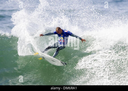 Sep 16, 2005; San Clemente, CA, USA; American TIMMY REYES surged to round four of the Boost Mobile Pro during the Men's World Tour at Trestles in San Clemente, CA on Sept. 16, 2005. Mandatory Credit: Photo by Pierre Tostee/ZUMA Press. (©) Copyright 2005 by Pierre Tostee Stock Photo