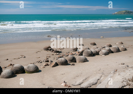 Moeraki Boulders or Kaihinaki, Hampden, East Otago, South Island, New Zealand. Stock Photo