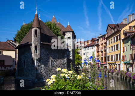 Palais de l'Isle, Canal de Thiou,Annecy old town, Annecy, Savoie, France Stock Photo