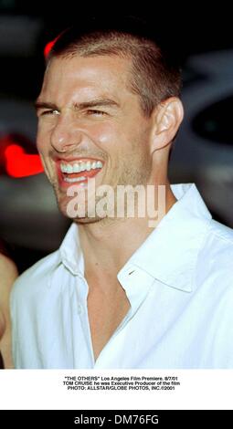 'THE OTHERS'' Los Angeles Film Premiere. 8/7/01.TOM CRUISE he was Executive Producer of the film. / 2001 Stock Photo