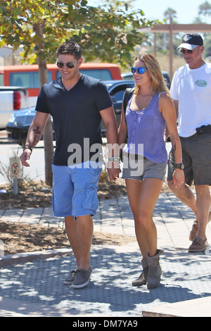 Jensen Ackles with girlfriend and parents seen enjoying themselves at