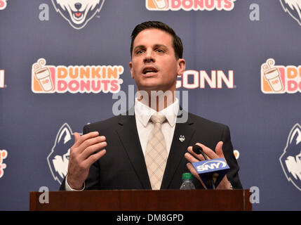 Storrs, CT, USA. 12th Dec, 2013. Thursday December 12, 2013: Bob Diaco talks to the media, at a press conference to announce his hiring as the new UConn Huskies football coach at Shenkman Training Center in Storrs, CT. Bill Shettle / Cal Sport Media. Credit:  csm/Alamy Live News Stock Photo