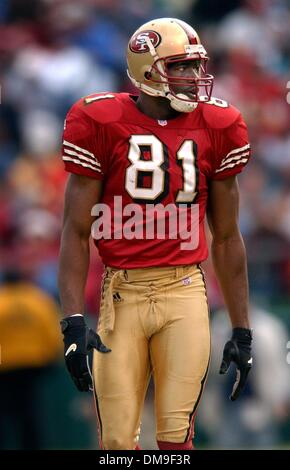 San Francisco 49ers Terrell Owens (81) jokes with the fans after scoring  two TDs in San Francisco, CA, Dec 7, 2003 . The 49ers defeated the  Cardinals 50-14. (UPI Photo/Terry Schmitt Stock Photo - Alamy