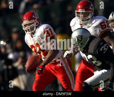 priest holmes black jersey