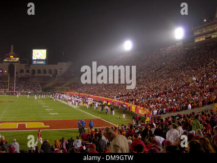 Nov 05, 2005; Los Angeles, CA, USA; A packed USC stadium during the USC vs. Stanford game.  Mandatory Credit: Photo by Marianna Day Massey/ZUMA Press. (©) Copyright 2005 by Marianna Day Massey Stock Photo