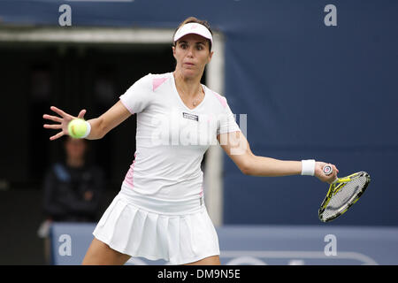 22 August 2009: Maria Jose Martinez Sanchez (ESP) hits a forehand at the Rogers Cup at the Rexall Centre  Toronto, ON. Nuria Llagostera Vives/Maria Jose Martinez Sanchez beat Ai Sugiyama/Daniela Hantuchova 4-6, 4-6. (Credit Image: © Southcreek Global/ZUMApress.com) Stock Photo