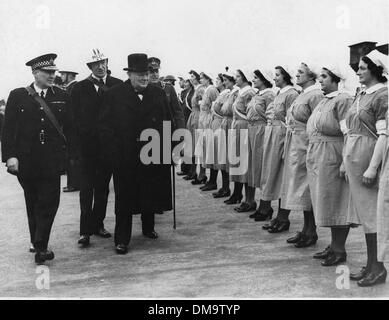 Oct. 15, 1942 - Edinburgh, Scotland - SIR WINSTON CHURCHILL (1874-1965) was a British politician and statesman who served as Prime Minister of the United Kingdom. PICTURED: Churchill inspects units of the Civil Defense, here he is inspecting women auxiliary nurses. (Credit Image: © KEYSTONE Pictures USA) Stock Photo