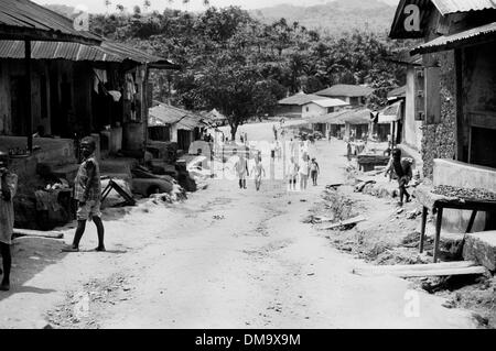 Mar 01, 1993 - Kenema, Sierra Leone - Street scene in the town of Kenema in Sierra Leone. (Credit Image: © Theodore Liasi/ZUMAPRESS.com) Stock Photo