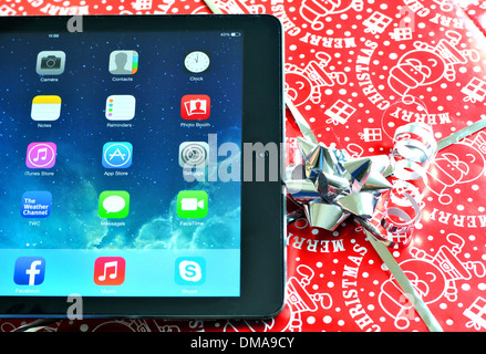 London, UK – November 1, 2013: Apple Inc. releases the new iPad Air, the fifth generation iPad tablet computer. Stock Photo