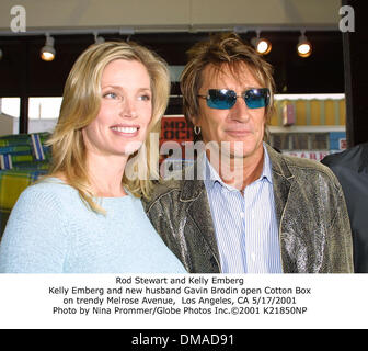 May 17, 2001 - Kelly Emberg and ex Rod Stewart.Kelly Emberg and new husband Gavin Brodin open Cotton Box.on trendy Melrose Avenue,  Los Angeles, CA 5/17/2001. Nina Prommer/   2001 K21850NP(Credit Image: © Globe Photos/ZUMAPRESS.com) Stock Photo