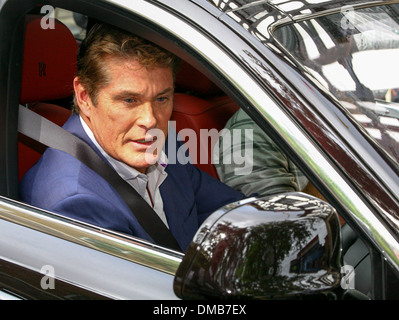 David Hasselhoff arrives at ITV studios in a Rolls-Royce and wearing dirty shoes London England - 17.08.12 Stock Photo