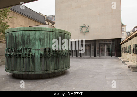 THE SHOAH MEMORIAL IS A MUSEUM DEVOTED TO THE HOLOCAUST AND THE GENOCIDE OF THE SECOND WORLD WAR, 4TH ARRONDISSEMENT, PARIS (75), ILE-DE-FRANCE, FRANCE Stock Photo