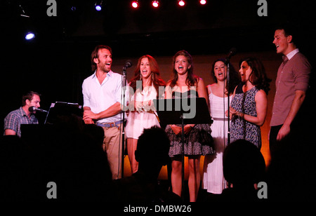 Rob Rokicki Brian Patrick Murphy Heather Parcells Sara Dobrinich Sara Sheperd Ashley Moniz and Zane Gerson Benefit concert Stock Photo