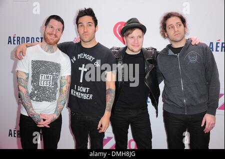 New York, NY, USA. 13th Dec, 2013. Andy Hurley, Pete Wentz, Patrick Stump, Joe Trohman, Fall out Boy in the press room for Z100's Jingle Ball 2013 Presented by Aeropostale - PRESS ROOM, Madison Square Garden, New York, NY December 13, 2013. Credit:  Gregorio T. Binuya/Everett Collection/Alamy Live News Stock Photo