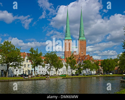 Cathedral with houses at River Trave, Lübeck, Schleswig-Holstein, Germany Stock Photo