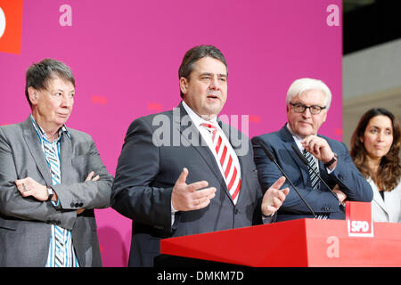 Berlin, Germany. 15th Dec, 2013. SPD Press Conference with Sigmar Gabriel (SPD), SPD Chairman, and the Heads of the SPD Party at the headquarters of the SPD Party (Willy-Brandt-Haus) in Berlin. / Picture: Sigmar Gabriel (SPD), SPD Chairman, Credit:  Reynaldo Chaib Paganelli/Alamy Live News Stock Photo