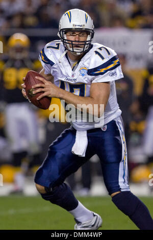 04 October 2009:  San Diego Chargers quarterback Philip Rivers (17) scrambles during the NFL football game between the San Diego Chargers and Pittsburgh Steelers at Heinz Field in Pittsburgh, Pennsylvania.  The Steelers defeated the Chargers 38-28. (Credit Image: © Southcreek Global/ZUMApress.com) Stock Photo