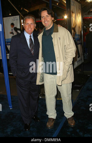 Dec. 17, 2002 - Los Angeles, CALIFORNIA, USA - MARTIN SHEEN AND HIS SON RAMON ESTEVEZ -..'CATCH ME IF YOU CAN' - PREMIERE -.MANN VILLAGE THEATER, WESTWOOD, CA -.DECEMBER 16, 2002 -. NINA PROMMER/   2002 K28058NP(Credit Image: © Globe Photos/ZUMAPRESS.com) Stock Photo