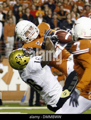 10 OCT 2009: Texas safety Blake Gideon picks off a Cody Hawkins pass at the Texas 15 yard line that was intended for Anthony Wright. (Credit Image: © Southcreek Global/ZUMApress.com) Stock Photo