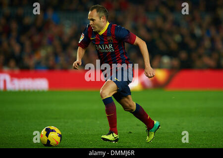 Barcelona, Spain. 14th December 2013. Andres Iniesta (FC Barcelona), during La Liga soccer match between FC Barcelona and Villarreal CF, at the Camp Nou stadium in Barcelona, Spain, Saturday, December 14, 2013. Foto: S.Lau Credit:  dpa picture alliance/Alamy Live News Stock Photo