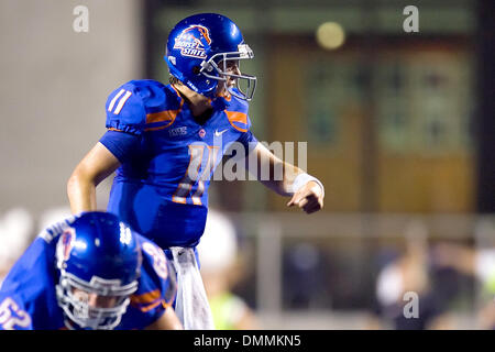 03 September 2009: Boise State's Kellen Moore (11)alls an audible at the lined of scrimmage during second half action of the Boise State - Oregon football  game. The Boise State Broncos defeated the Oregon Ducks 18-9 at Bronco Stadium in Boise ID. (Credit Image: © Southcreek Global/ZUMApress.com) Stock Photo