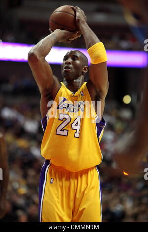 Los Angeles Lakers Kobe Bryant holds up a paper with his name on it at  Lakers Media Day in El Segundo on September 29, 2014. UPI/Lori Shepler  Stock Photo - Alamy