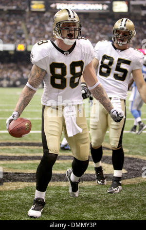 Jeremy Shockey of the New Orleans Saints walks to the sidelines in