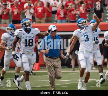 University of Kentucky quarterback Vito Babe Parilli is pictured in 1950.  (AP Photo Stock Photo - Alamy