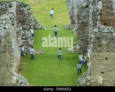 the Pacific coast, also called Panamá Viejo in Panama. 19th July, 2013. Children play in the ruins city Panamá la Vieja, the oldest Spanish settlement at the Pacific coast, also called Panamá Viejo in Panama, 19 July 2013. The city was founded in the 16th century and was the most important harbour city until it was destroyed by pirates in 1671. Today the ruins of the Spanish colonial city are part of the UNESCO World Heritage. Photo: Heinz Krimmer - ATTENTION! NO WIRE SERVICE -/dpa/Alamy Live News Stock Photo