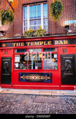 The Temple Bar Pub in Temple Bar Street Dublin City Ireland Stock Photo