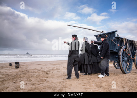 Netherlands, Scheveningen. Bicentenary. Historic landing at Scheveningen beach. Fishermen and women in traditional costume Stock Photo