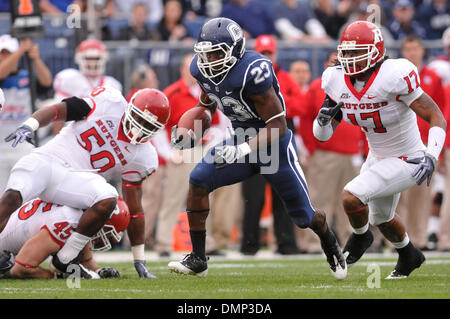 EAST HARTFORD, CT - OCTOBER 23: UMass Minutemen wide receiver Devin ...