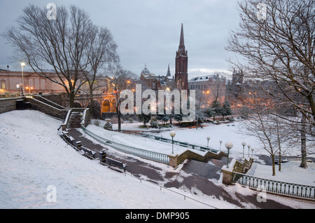 st nicholas church union terrace snow dusk Stock Photo