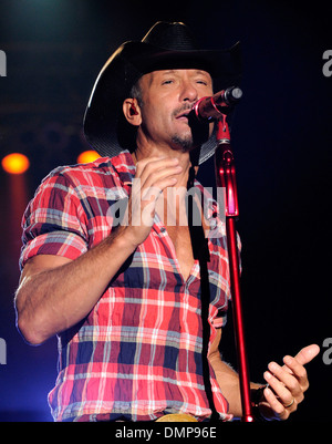 Tim McGraw performs at 1st Annual 'Boots and Hearts Music Festival ...