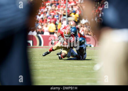 Seattle Seahawks defensive end Darryl Johnson (40) defends against the San  Francisco 49ers during an NFL football game, Sunday, Sept. 18, 2022 in  Santa Clara, Calif. (AP Photo/Lachlan Cunningham Stock Photo - Alamy