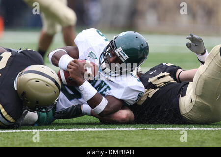 Oct. 03, 2009 - West Point, New York, U.S - 03 October 2009: Tulane wide receiver D.J. Banks #5 is taken down by Army defensive back Jake Arbanas #48 during game action in the second half of the Tulane at Army football game.  The Black Knights lost to the Green Wave 17-16  at Michie Stadium in West Point New York. (Credit Image: © Alex Cena/Southcreek Global/ZUMApress.com) Stock Photo