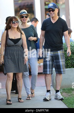 Howie Mandel and his wife Terry walk around Malibu Country Mart Los Angeles, California - 11.08.12 Stock Photo