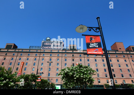 Former Baltimore & Ohio railroad warehouse, now part of Oriole Park  baseball ground, Camden Yards, Baltimore, Maryland, USA Stock Photo - Alamy