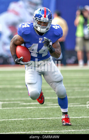 New York Giants # 91 Def. Justin Tuck. The New York Giants defeated the  Washington Redskins 23-17 at Giants Stadium in Rutherford, New Jersey.  (Credit Image: © Anthony Gruppuso/Southcreek Global/ZUMApress.com Stock  Photo 