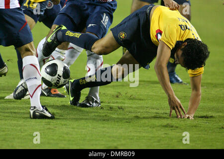 16 September 2009: Players battle for possession of the ball in the first half. Chivas Guadalajara defeated Club America 2-1 in the 205th Clasico match between the two teams. Arrowhead Stadium, Kansas City, MO, USA. (Credit Image: © Tyson Hofsommer/Southcreek Global/ZUMApress.com) Stock Photo