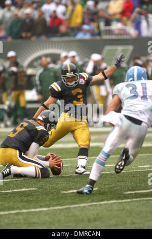 20 September 2009: New York Jets #3 Kicker Jay Feely. The New York Jets  defeated the