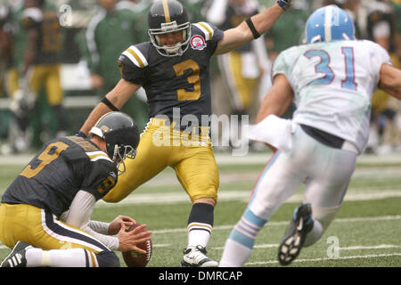 27 September 2009: New York Jets #3 Kicker Mark Feely. The New