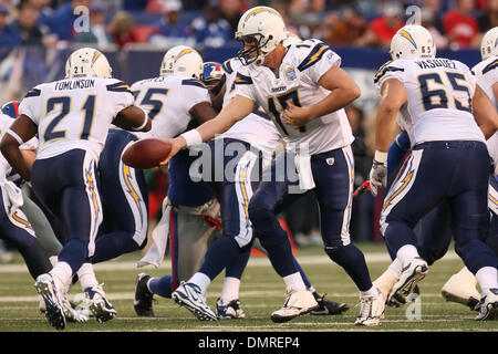 San Diego Chargers linebacker Larry English before an NFL pre-season  football game against the San Francisco 49ers Friday, Sept. 4, 2009 in San  Diego. (AP Photo/Denis Poroy Stock Photo - Alamy