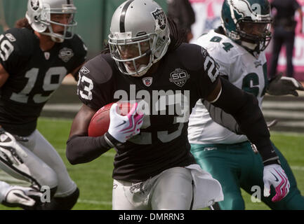 Oakland Raiders #23 Corner Back Jonathan Holland with the ball. The New  York Giants defeated the Oakland Raiders 44-7 at Giants Stadium in  Rutherford, New Jersey. (Credit Image: © Anthony Gruppuso/Southcreek  Global/ZUMApress.com