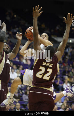 LSU guard Bo Spencer (11) shoots over ULM forward Lawrence Gilbert (22) during the game between the ULM Warhawks and the LSU Tigers.  LSU won the game held at the Pete Maravich Assembly Center 82-62. (Credit Image: © Matt Lange/Southcreek Global/ZUMApress.com) Stock Photo