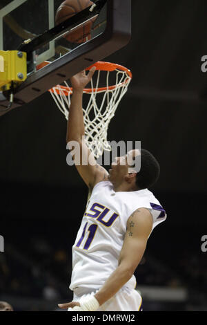 LSU guard Bo Spencer (11) lays it in during the game between the ULM Warhawks and the LSU Tigers.  LSU won the game held at the Pete Maravich Assembly Center 82-62. (Credit Image: © Matt Lange/Southcreek Global/ZUMApress.com) Stock Photo