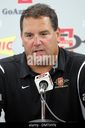 San Diego State head coach Brady Hoke in the second half of an NCAA ...