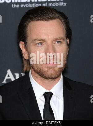 Los Angeles, California, USA. 16th Dec, 2013. Ewan McGregor arrives for the premiere of the film 'August: Osage County' at the Regal Cinemas theater. Credit:  Lisa O'Connor/ZUMAPRESS.com/Alamy Live News Stock Photo