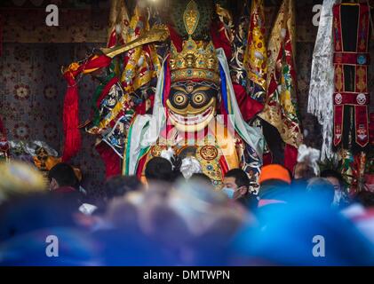 Lhasa, Tibet. 17th Dec, 2013. People pay homage to Palden Lhamo, a goddess in the Tibetan Buddhism, at the Jokhang Temple in Lhasa, capital of southwest China's Tibet Autonomous Region, Dec. 17, 2013. The Palden Lhamo Festival, which falls on the 15th day of the 10th month of the Tibetan Calender, is celebrated by the female followers of Tibetan Buddhism to pray for a satisfactory marriage each year. Credit:  Purbu Zhaxi/Xinhua/Alamy Live News Stock Photo