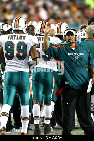 Tampa, Florida, USA. 27th Aug, 2009. Miami Dolphins Jason Taylor